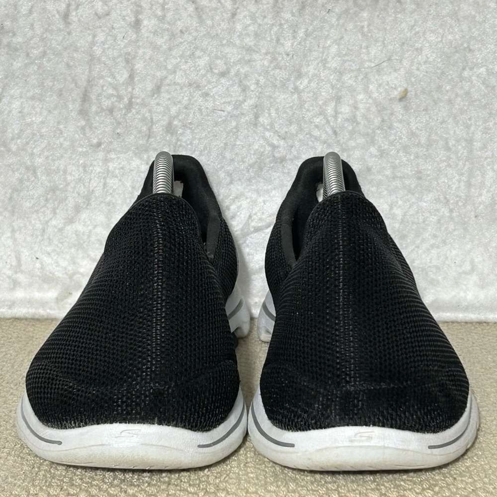 Skechers Womens Black Knit GO Walk 5 Ultra GO Slip On Sneakers Shoes SZ 8.5 - Picture 3 of 11